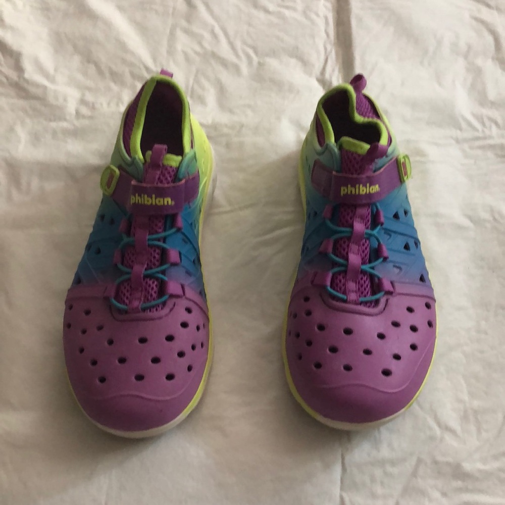 Phibian Girls Water Shoes